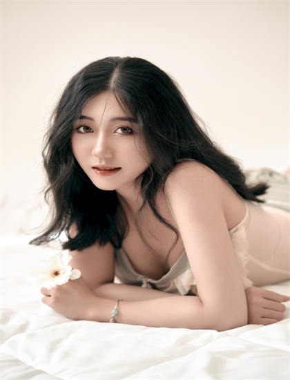 《古战场传奇第3季》叙事手法解析必看的：时间线安排与视角切换技巧探讨